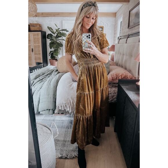 Anthropologie Maxi Tiered Velvet Maxi, Small - Picture 2 of 6